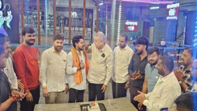 छत्तीसगढ़ के उत्कृष्ट विधायक डॉ धर्मजीत सिंह के नेतृत्व में मनाया गया जिला उपाध्यक्ष निलेश ठाकुर का जन्मदिवस