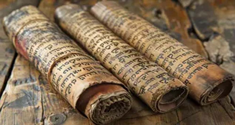 पांडुलिपि संरक्षण में आगे आएँ : मुख्यमंत्री विष्णुदेव साय का प्रदेशवासियों से आह्वान