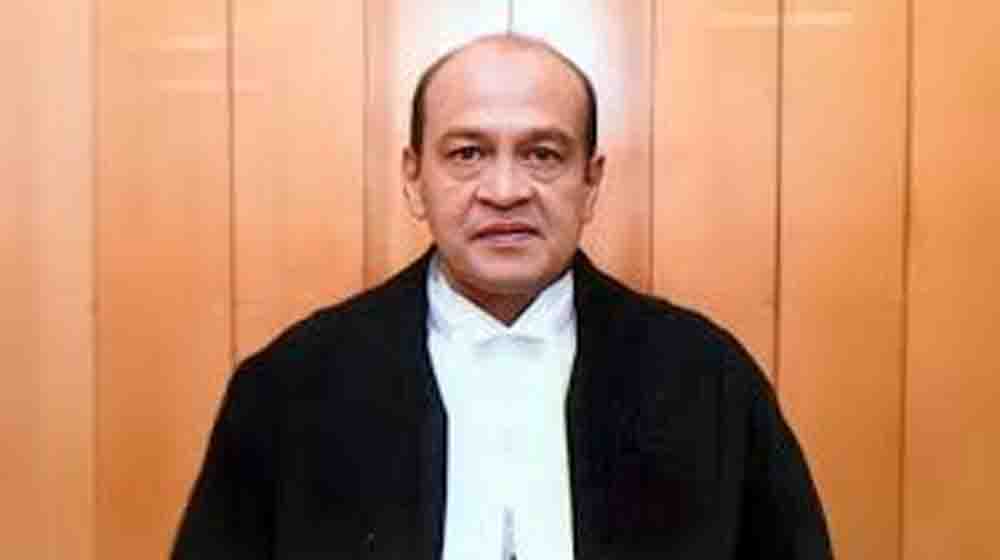 कैश कांड में फंसे जस्टिस यशवंत वर्मा ने दिया इस्तीफा कैश कांड में फंसे जस्टिस यशवंत वर्मा ने दिया इस्तीफा