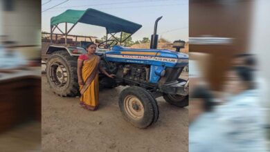 ट्रैक्टर से बदली तकदीर: हरदोली की भगवती देवी बनीं आत्मनिर्भरता की मिसाल ट्रैक्टर से बदली तकदीर: हरदोली की भगवती देवी बनीं आत्मनिर्भरता की मिसाल