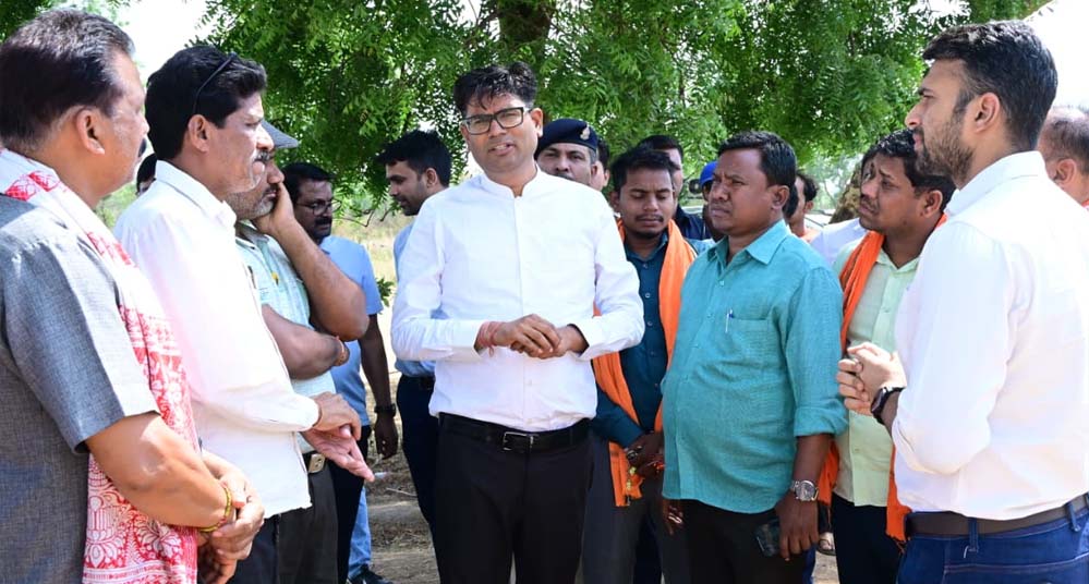 करोड़ों की लागत से बदल रहा पुसौर का स्वरूप-वित्त मंत्री चौधरी करोड़ों की लागत से बदल रहा पुसौर का स्वरूप-वित्त मंत्री चौधरी