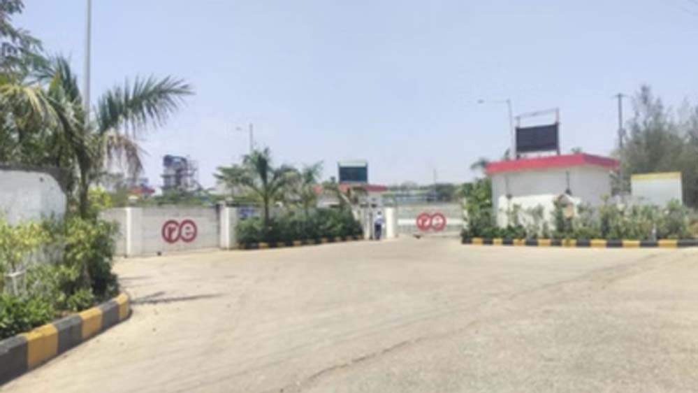 इंदौर: पीथमपुर में भीषण विस्फोट, 4 की मौत, यूनियन कार्बाइड कचरे के निपटान के दौरान हादसा इंदौर: पीथमपुर में भीषण विस्फोट, 4 की मौत, यूनियन कार्बाइड कचरे के निपटान के दौरान हादसा