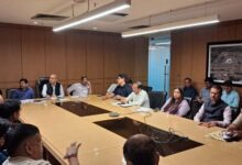 मुख्यमंत्री के निर्देश पर गौतम बुद्ध नगर में औद्योगिक असामंजस्य के समाधान हेतु गठित की गई  उच्च स्तरीय समिति