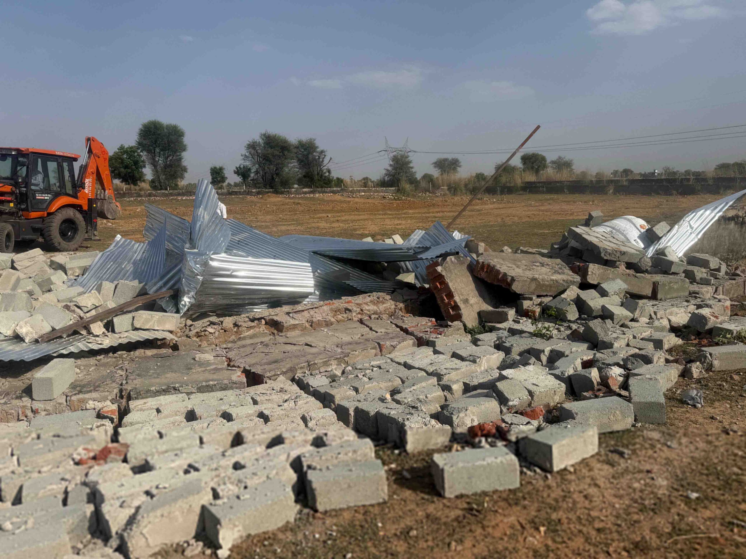 जयपुर में JDA का बड़ा एक्शन, 60 करोड़ की सरकारी जमीन से हटाया अतिक्रमण जयपुर में JDA का बड़ा एक्शन, 60 करोड़ की सरकारी जमीन से हटाया अतिक्रमण