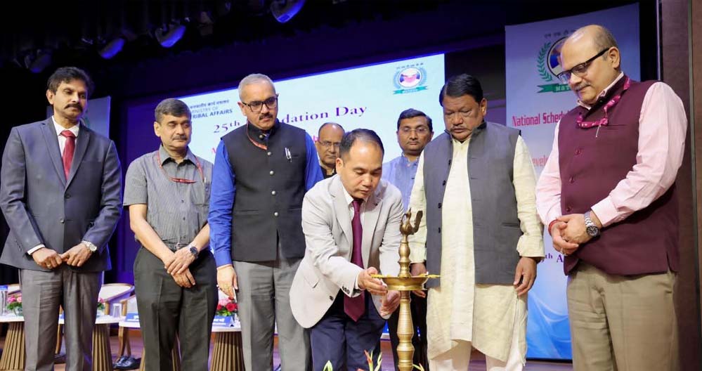 व्यक्तियों को रोजगार चाहने वाला बनने के बजाय रोजगार देने वाला बनाएं- केन्द्रीय मंत्री ओंराव