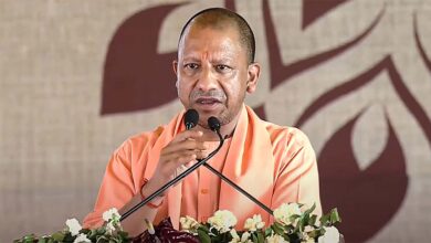 भाजपा सरकार आई तो बंगाल की सड़कों पर माफिया और मौलानाओं के खिलाफ झाड़ू लगाएंगे: सीएम योगी