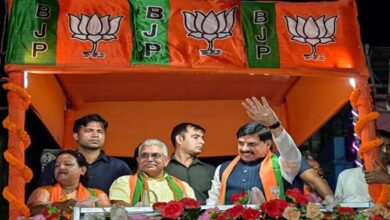 ममता के गढ़ में मोहन की दहाड़, बोले- वेस्ट बंगाल में कोई ताकत कमल खिलने से नहीं रोक सकती, रोड शो में दिखी भारी भीड़