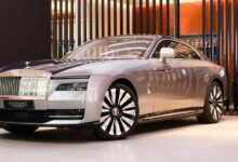 Iran War Impact: रोल्स-रॉयस से फेरारी तक, ईरानी शोरूम में धूल फांक रहीं लग्जरी कारें