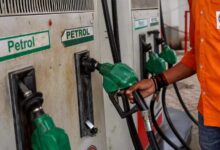 महंगाई का बड़ा झटका: प्रीमियम पेट्रोल-डीजल के दाम बढ़े, घर से निकलने से पहले चेक करें