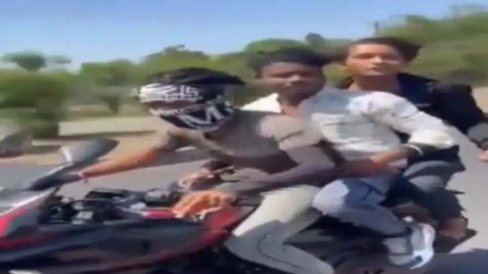 रफ्तार, स्टंट और मौत: रील शूट के दौरान ट्रेलर से टकराई बाइक, 3 युवकों की मौत