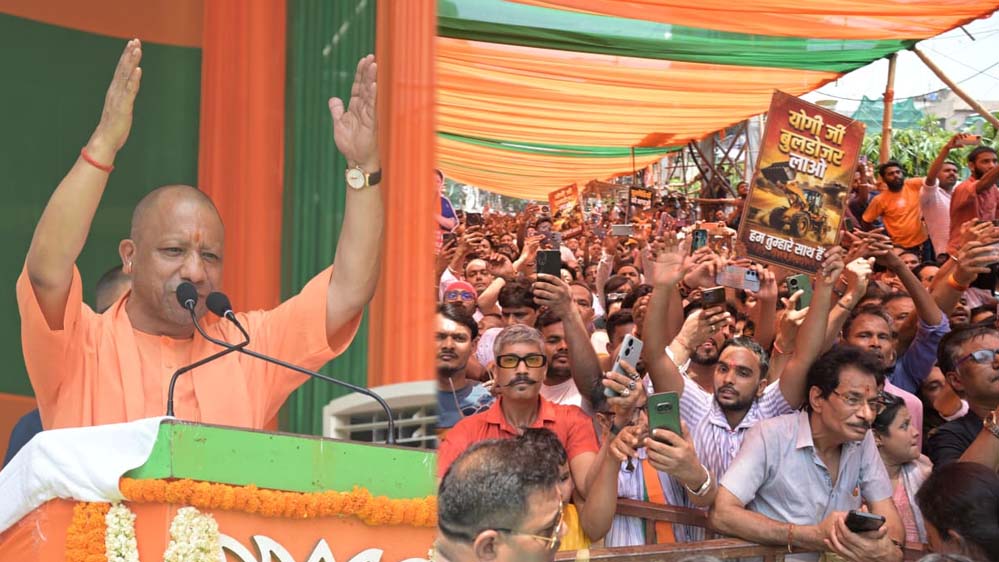 योगी जी बुलडोजर लाओ, हम तुम्हारे साथ हैं: जोरासांको में गरजे सीएम योगी, 4 मई को बंगाल में लहराएगा भगवा