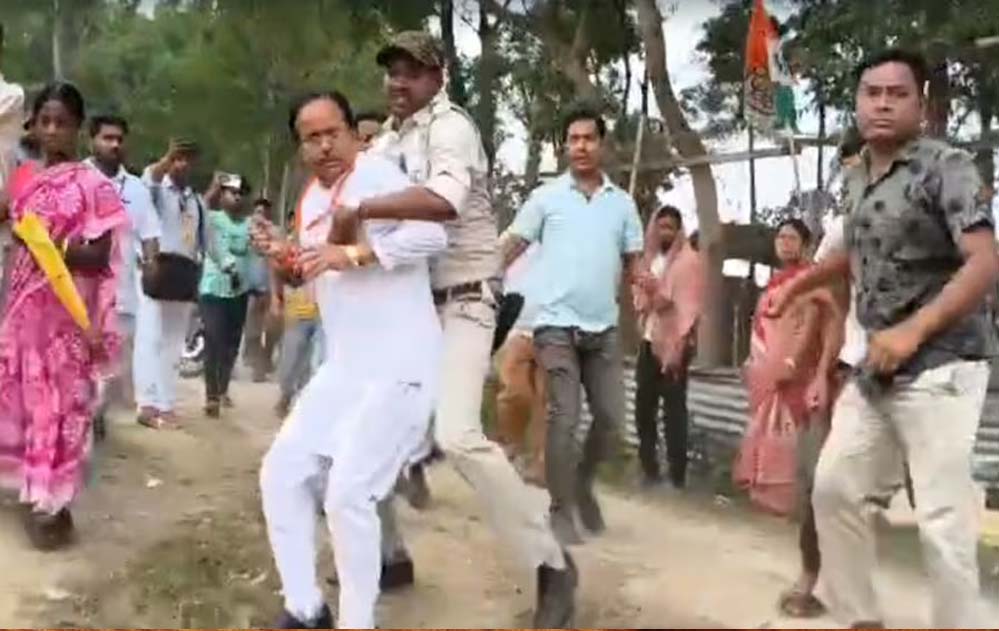 हुमायूं कबीर की कार पर हमला, सुवेंदु सरकार को दौड़ा-दौड़ाकर पीटा, बंगाल वोटिंग में हिंसा का तांडव