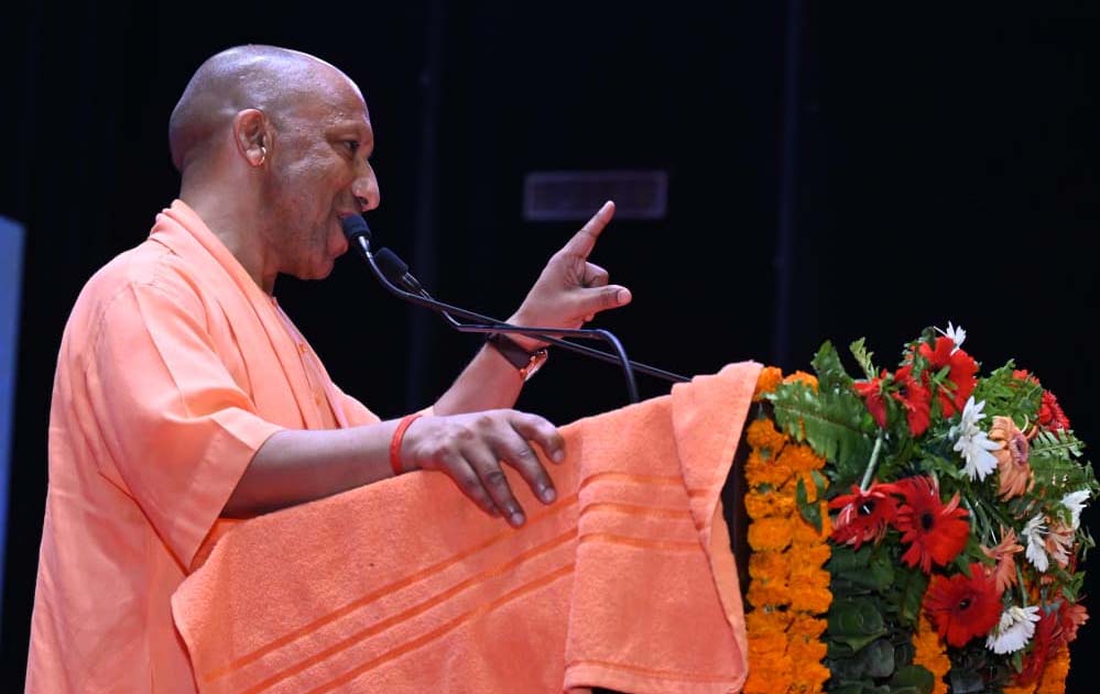 महिला विरोधी हैं कांग्रेस व सपा के कारनामे : मुख्यमंत्री