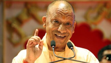 जातिवाद के नाम पर देश को लूटने वाले राष्ट्रद्रोहियों से सावधान रहें: सीएम योगी