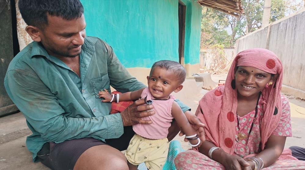 अबूझमाड़ की पारुल को मिली नई ज़िंदगी : प्रोजेक्ट धड़कन बनी नन्ही धड़कनों का सहारा