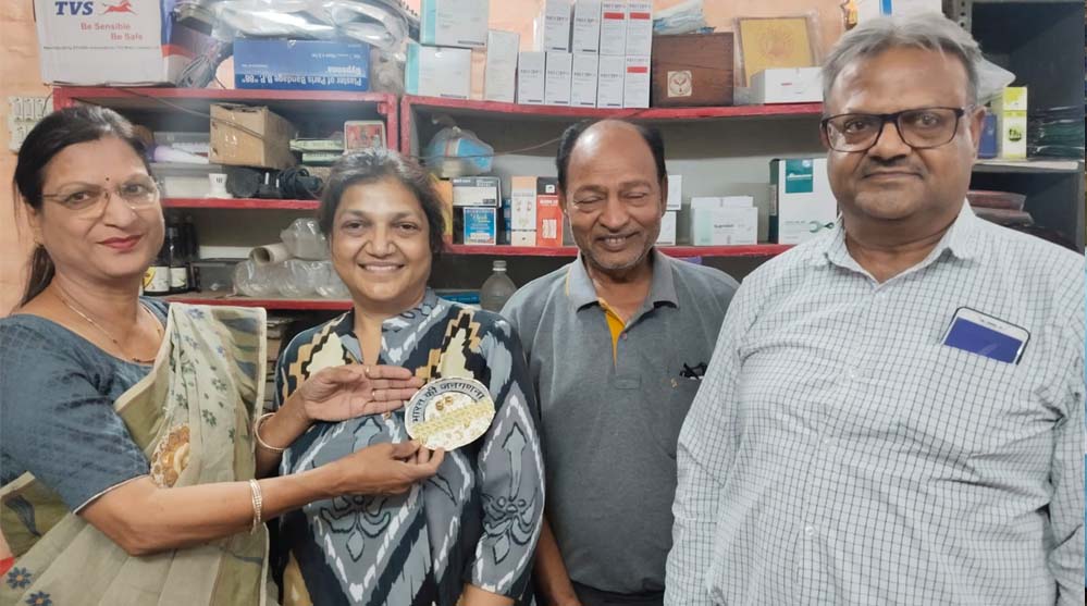 डॉ अजित बाबू जैन और डॉ मनोरमा जैन ने जनगणना कार्य में भारतीय नागरिकों को जागरूक किया