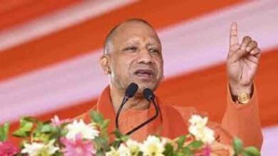 बंगाल में योगी आदित्यनाथ का TMC पर हमला, ‘गुंडों का इलाज बुलडोजर’ बयान