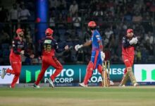 आरसीबी ने दिल्ली को 9 विकेट से हराया, भुवी-हेजलवुड ने गेंद से किया जबरदस्त प्रदर्शन