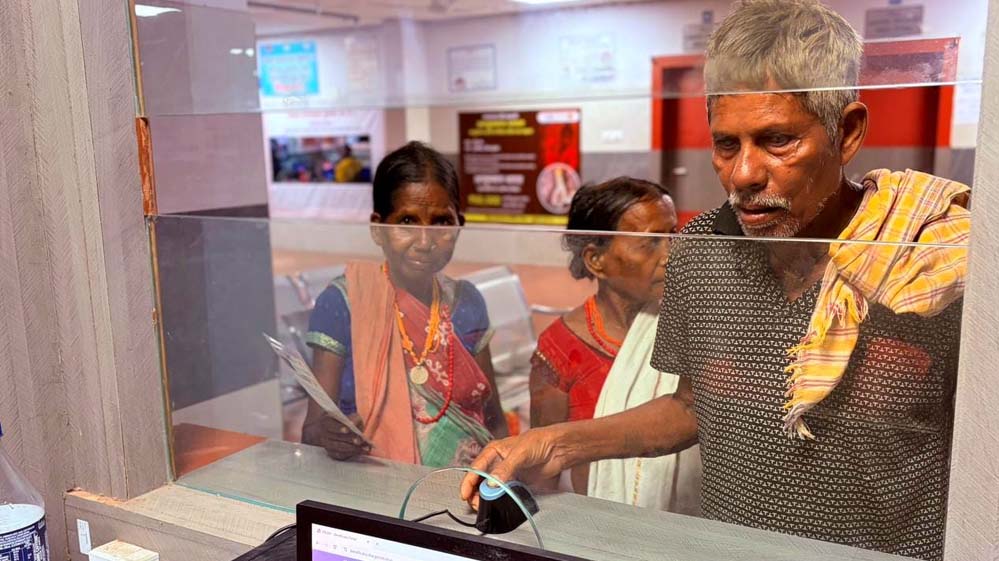 सुकमा जहाँ सड़कें खत्म होती हैं, वहाँ से शुरू होती है उम्मीद की नई किरण