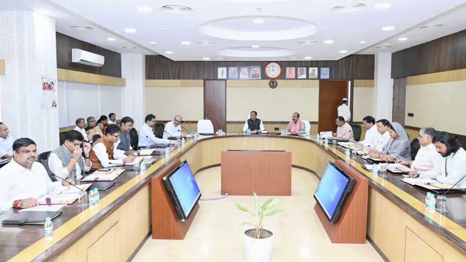 साय कैबिनेट की बैठक संपन्न, शहरी गैस नीति 2026 समेत कई महत्वपूर्ण फैसलों को मिली मंजूरी