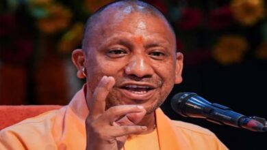 निर्माण कार्यों में लाएं तेजी, गुणवत्ता का रखें पूरा ध्यान: मुख्यमंत्री