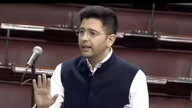 राघव चड्डा पर एक्शन, AAP ने राज्यसभा में उपनेता के पद से हटाया राघव चड्डा पर एक्शन, AAP ने राज्यसभा में उपनेता के पद से हटाया