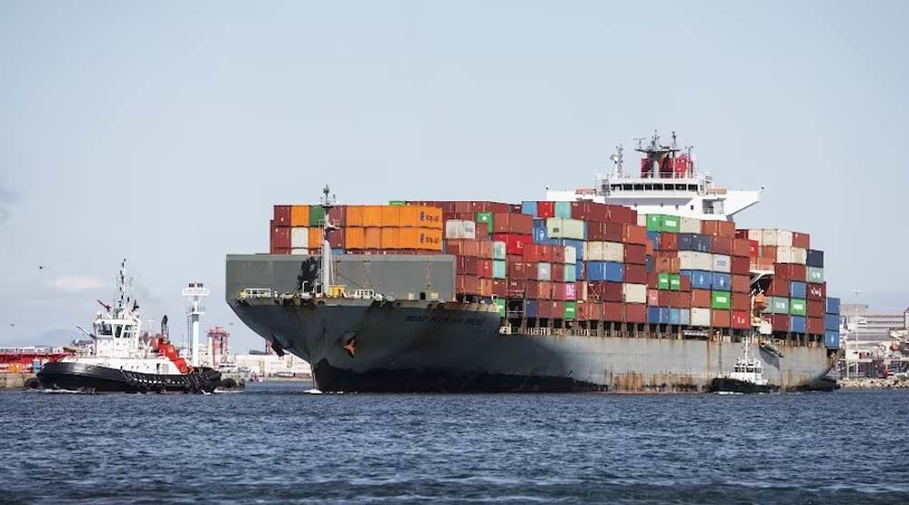 समंदर में नया टकराव! चीन और अमेरिका का सामना, जहाज रोकने को लेकर बढ़ी तनातनी समंदर में नया टकराव! चीन और अमेरिका का सामना, जहाज रोकने को लेकर बढ़ी तनातनी