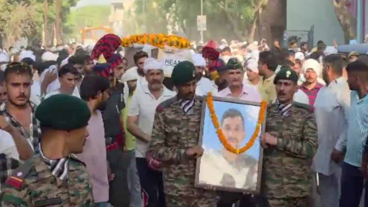 सोहित चौहान की शहादत,एक ही दिन घर में खुशियां और मातम