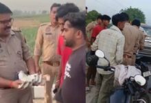 शामली में हाईवे पर नोटों की बारिश, सड़क से 4 लाख रुपये बरामद