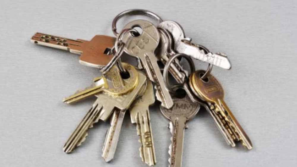 बार-बार चाबी खोना सिर्फ आदत नहीं, जानिए वास्तु और मान्यताओं का संकेत