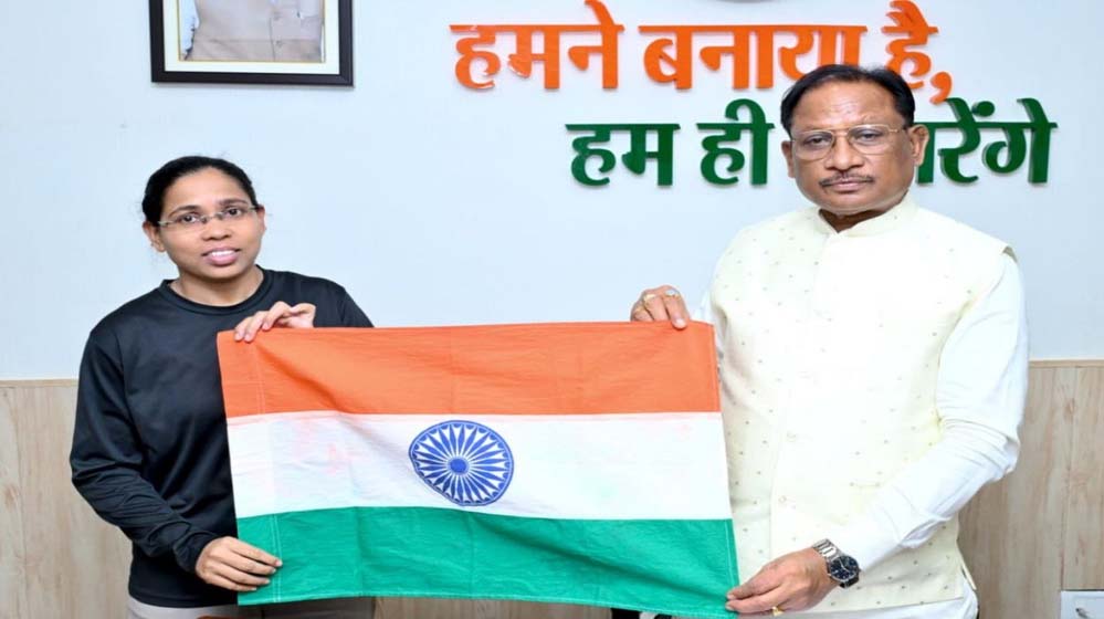 पर्वतारोही अमिता श्रीवास ने की CM साय से मुलाकात … पर्वतारोही अमिता श्रीवास ने की CM साय से मुलाकात …