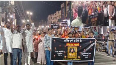 विजय मेवाड़ा के हत्यारों को फांसी देने की मांग में तेज़ी, कैंडल मार्च में मंत्री विश्वास सारंग भी शामिल