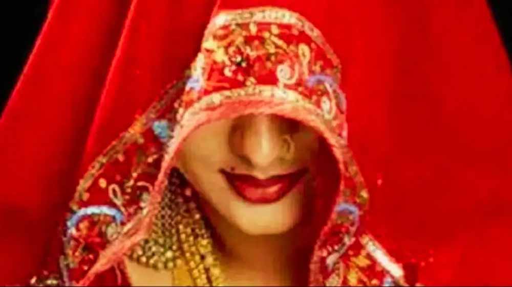 अमरोहा में एक दुल्हन के लिए पहुंचीं दो बारातें, पुलिस ने कराया निकाह