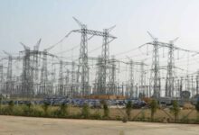 लखनऊ में बिजली संकट,लखनऊ में 20 घंटे तक अंधेरा, भीषण गर्मी में जनता परेशान