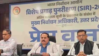 यूपी वोटर लिस्ट, 2.05 करोड़ नाम कटे, दिल्ली की आबादी से भी बड़ी छंटनी