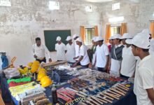 उत्तर बस्तर कांकेर : विशेष लेख : कभी बंदूक थामकर हिंसा करने वाले माओवादी अब सीख रहे हुनर