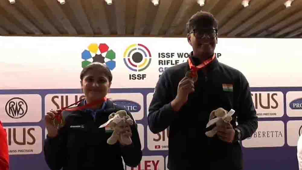 निशानेबाजी विश्व कप, पलक और मुकेश ने विश्व रिकॉर्ड के साथ जीता गोल्ड