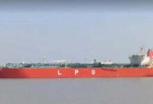 अब देश में नहीं होगी LPG की किल्लत! 15,400 टन रसोई गैस लेकर मुंबई पहुंचा ‘ग्रीन आशा’ टैंकर