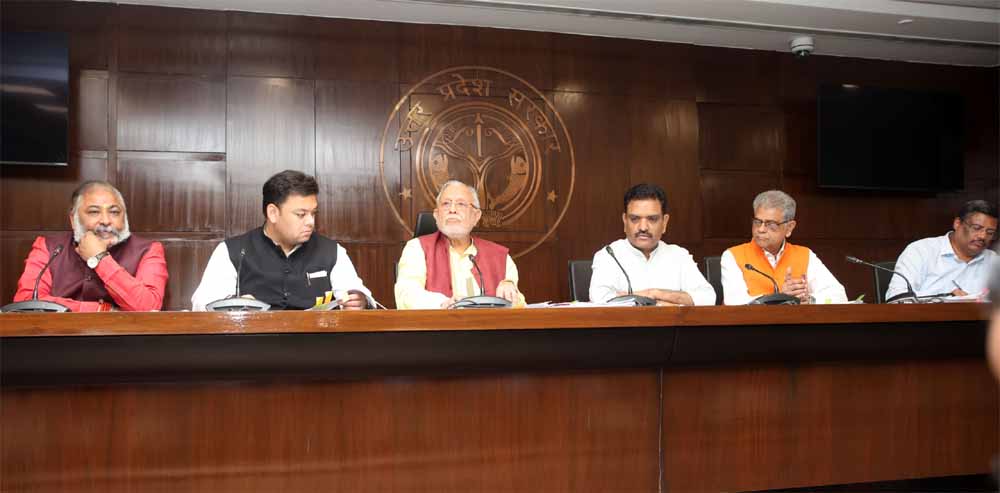 सीएम योगी की घोषणा पर लगी मुहर, शिक्षामित्रों व अनुदेशकों के मानदेय में ऐतिहासिक वृद्धि को कैबिनेट की मंजूरी