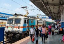 महाराष्ट्र से बंगाल तक 11 स्पेशल ट्रेनें, 1.5 लाख यात्रियों को कंफर्म सीट की बड़ी राहत