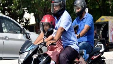 अब टू-व्हीलर पर पीछे बैठने वालों के लिए भी हेलमेट अनिवार्य, परिवहन विभाग का आदेश जारी