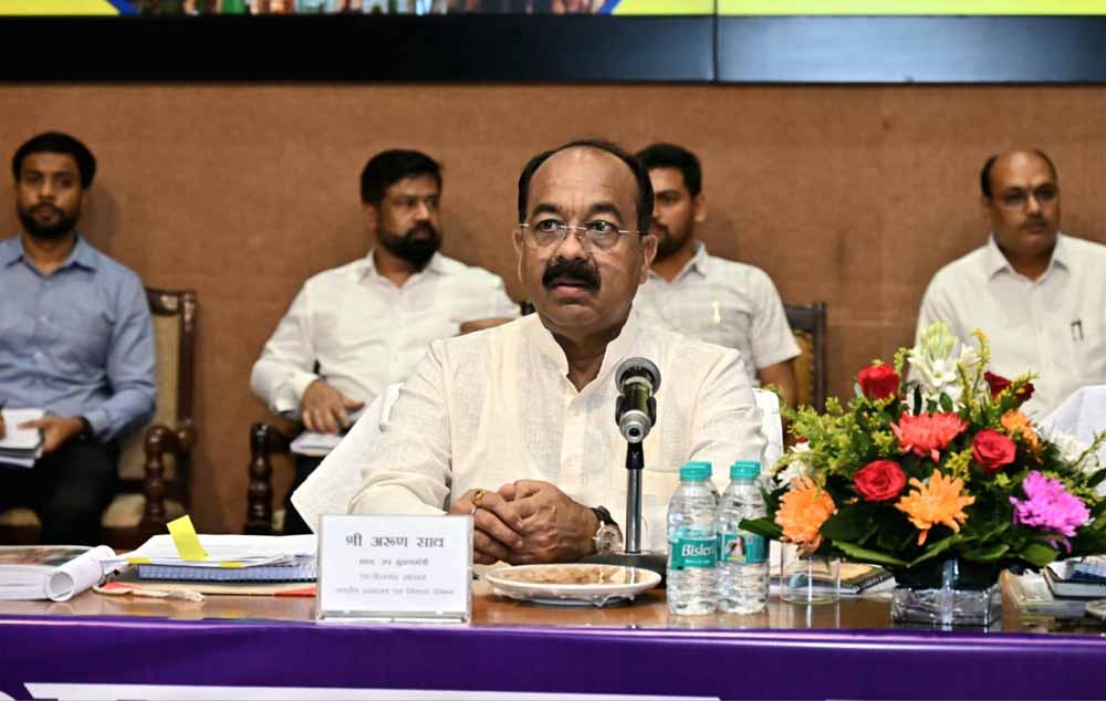 पेयजल, अवैध प्लॉटिंग और निर्माण पर डिप्टी CM साव सख्त, अभियंता सस्पेंड के निर्देश