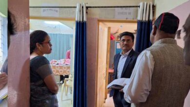 ड्यूटी से नदारद कर्मचारियों पर सख्ती: बिलासपुर निगम कमिश्नर ने थमाए शो-कॉज नोटिस