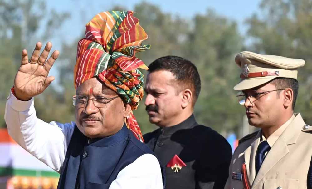 मुख्यमंत्री साय ने भाजपा स्थापना दिवस पर किया ध्वजारोहण, अटल जी के आदर्शों को पूरा करने का लिया संकल्प