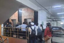 करेंसी टावर में लिफ्ट फेल, सुरक्षा पर सवाल: IAS के बाद अब कांग्रेस नेता भी फंसे