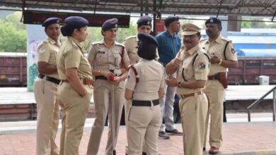 RPF भोपाल रेल मंडल की मानवता की मिसाल: ‘ऑपरेशन नन्हे फरिश्ते’ से 720 बच्चों को परिवार से मिलाया, 33 लोगों की जान बचाई RPF भोपाल रेल मंडल की मानवता की मिसाल: ‘ऑपरेशन नन्हे फरिश्ते’ से 720 बच्चों को परिवार से मिलाया, 33 लोगों की जान बचाई
