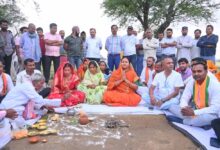 मंत्री  लक्ष्मी राजवाड़े ने 3.80 करोड़ रूपए की सड़क निर्माण कार्य का किया शुभारंभ