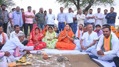 मंत्री लक्ष्मी राजवाड़े ने 3.80 करोड़ रूपए की सड़क निर्माण कार्य का किया शुभारंभ मंत्री लक्ष्मी राजवाड़े ने 3.80 करोड़ रूपए की सड़क निर्माण कार्य का किया शुभारंभ