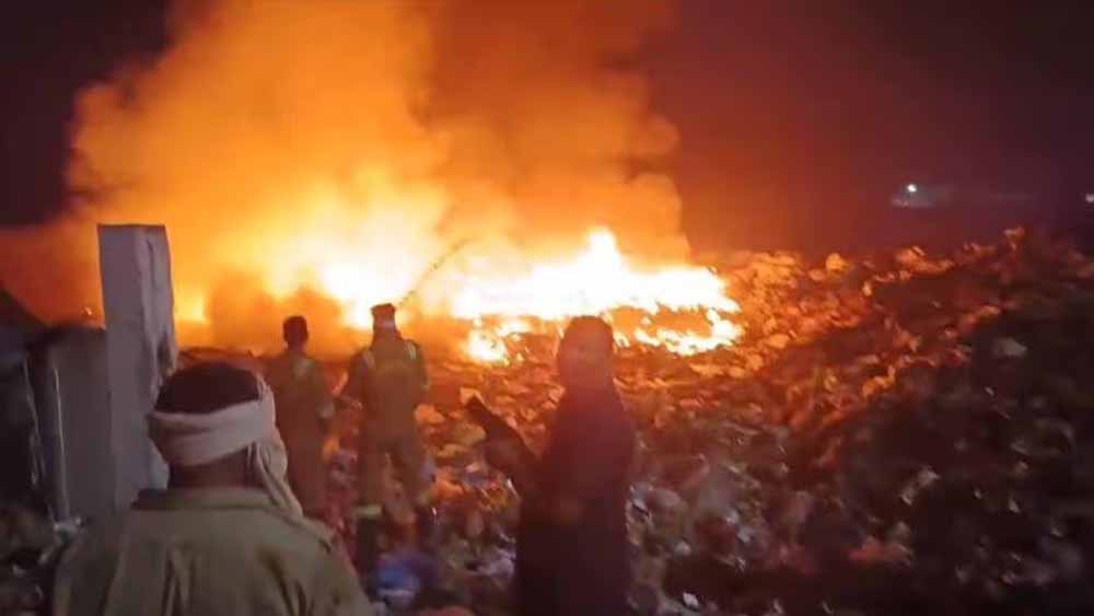 Bhopal के कचरा ट्रांसफर स्टेशन में भीषण आग, बुझाने में लगे 10 घंटे