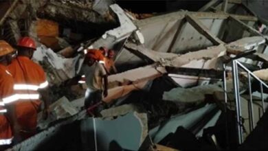 अनूपपुर हादसा: मलबे में दबे पिता को बचाने JCB लेकर पहुंचा बेटा, NDRF की रेस्क्यू टीम सक्रिय